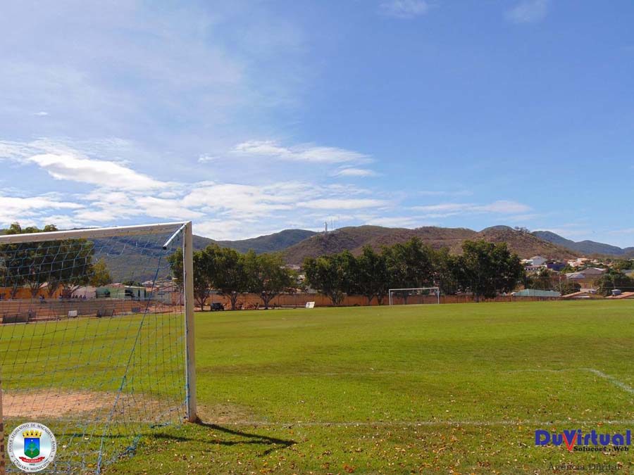 Estádio de Macaúbas