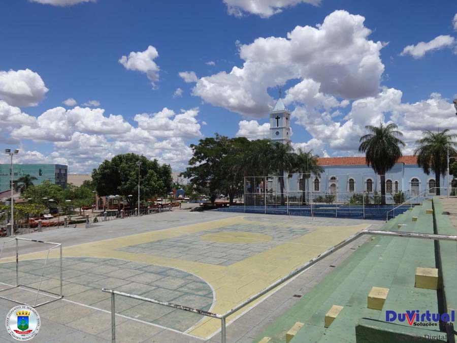 Praça Matriz de Macaúbas