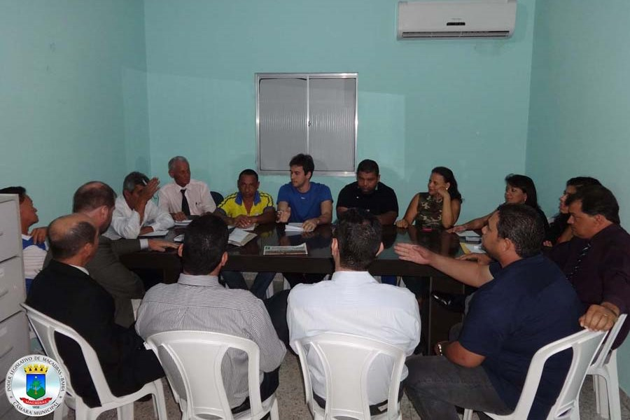 Reunião para definir ações dentro do tema Esporte, Cultura e Turismo