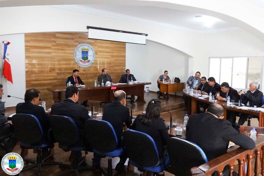 43ª Sessão: Câmara aprova o projeto que Estima Receita e Fixa as despesas do município para 2018