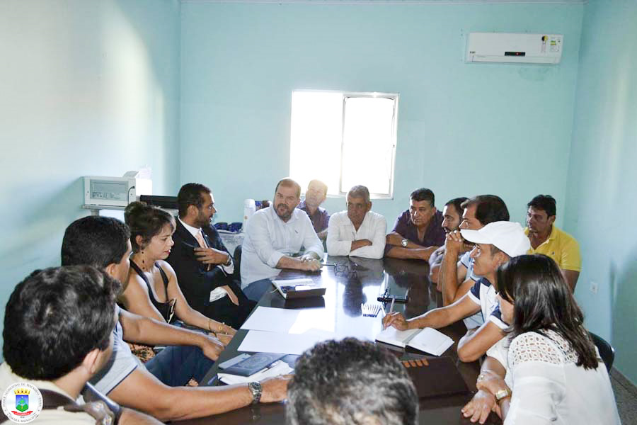 Câmara realiza reunião com o Promotor de Justiça para discutirem melhorias para município