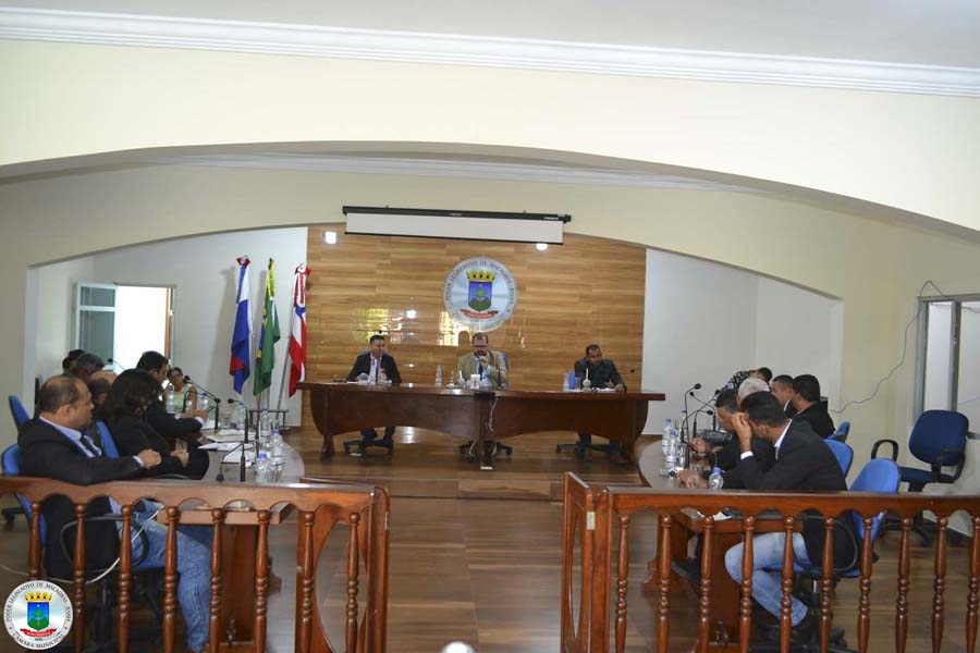 58ª SESSÃO ORDINÁRIA: DUAS INDICAÇÕES APRESENTADAS E DOIS PROJETOS APROVADOS