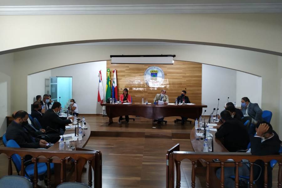 A 1ª SESSÃO ORDINÁRIA DO SEGUNDO PERÍODO LEGISLATIVO FOI REALIZADA NESTA QUINTA-FEIRA, 02/07 COM VOTAÇÃO E APRESENTAÇÃO DE PROJETOS IMPORTANTES